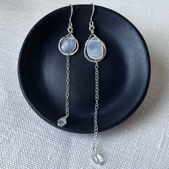 Hushwink Jewelry - Sterling Silver 925 Moonstone Asymmetrical Drop Earrings
